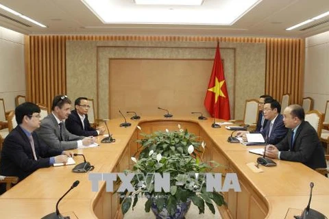 越南政府副总理王廷惠：政府一向重视专家在宏观经济调控方面的意见