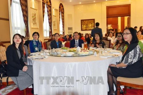 越南驻中国大使馆举办东盟妇女茶话会