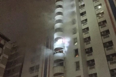 泰国曼谷一公寓失火 尽快搜救越南公民
