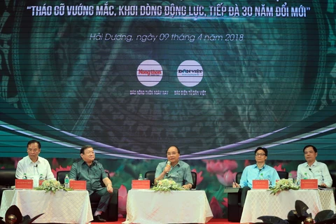 越南政府总理阮春福：为农民致富和国家建设创造便利条件