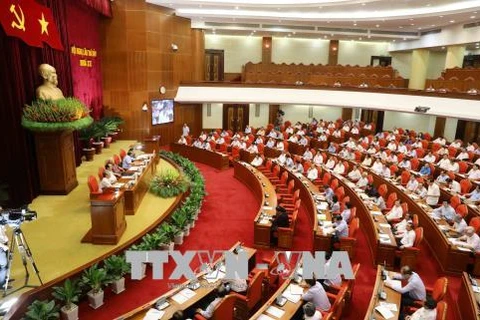 越共第十二届中央委员会第七次全体会议第四天新闻公报