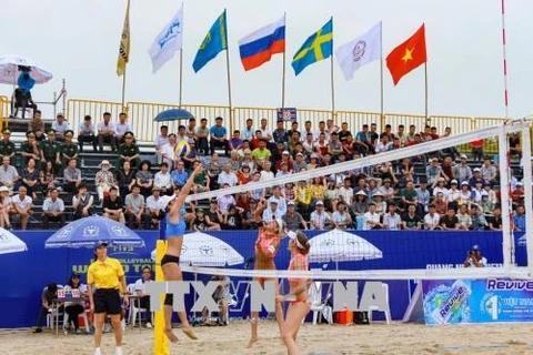 2018年世界女子沙滩排球锦标赛在广宁省下龙市巡州举行