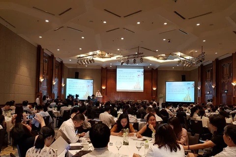  越南2018-2020年经济前景展望研讨会在河内举行