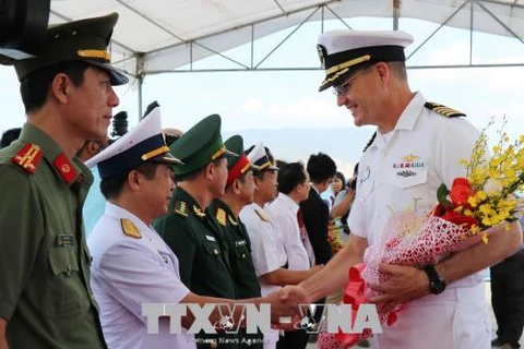 美国海军医疗舰“仁慈号” 抵达越南芽庄港开始《2018年太平洋伙伴计划》