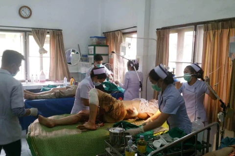 泰老归侨在老挝中部遭遇事故