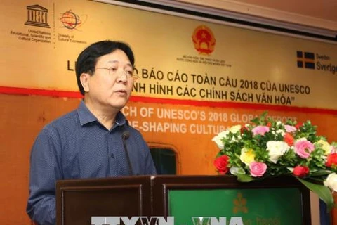 越南文化体育与旅游部副部长王维边在仪式上发言。（图片来源：越通社）