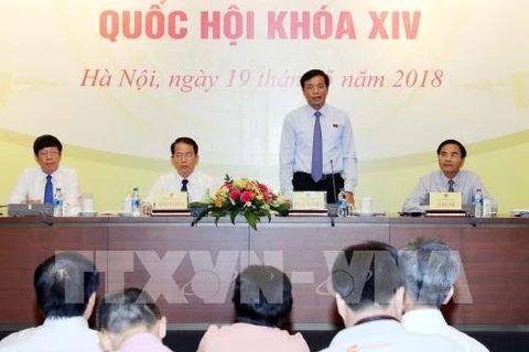 越南第十四届国会第五次会议：质询活动围绕四组问题进行