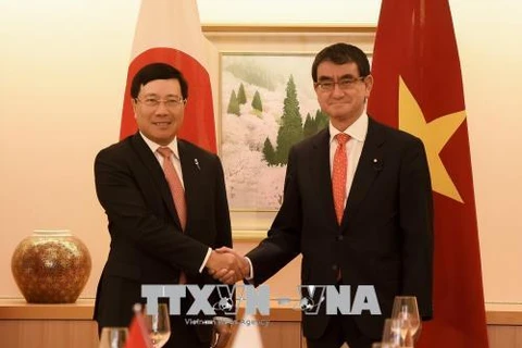 政府副总理兼外交部长范平明与日本外务省大臣河野太郎举行会谈