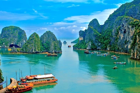 把越南广宁省建成国际旅游中心