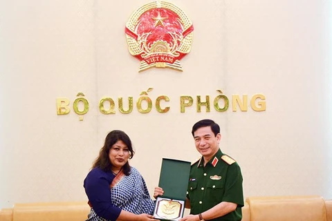 越南与孟加拉国进一步加强防务合作