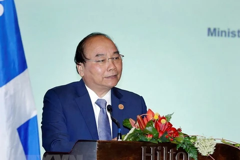政府总理阮春福出席越加企业座谈会