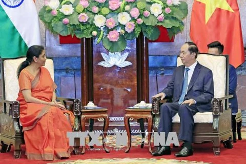 越南国家主席陈大光会见印度国防部长尼玛拉·西塔拉曼