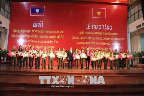 促进越南清化省与老挝华潘省关系稳健发展