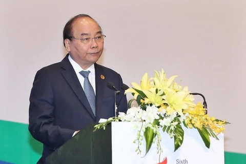 越南政府总理阮春福：越南愿同全球环境基金携手促进可持续发展