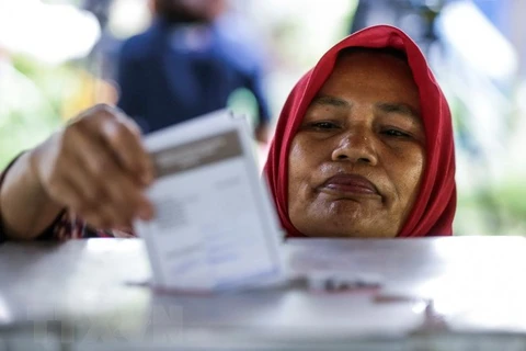 印度尼西亚举行地方首长选举