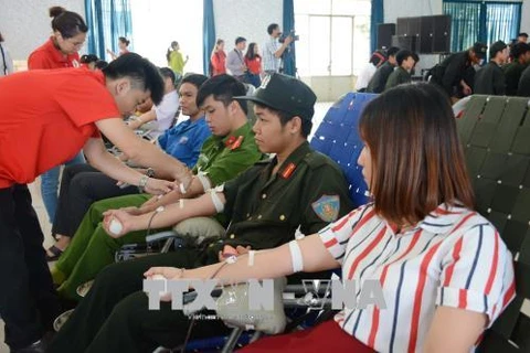 2018年红色行程共采集血液9300个单位