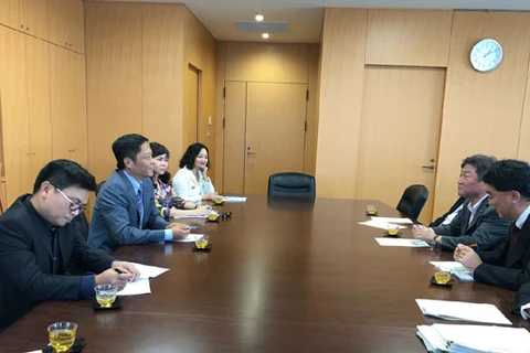 RCEP部长级会议间隙越南工贸部长陈俊英与日本领导举行双边会晤