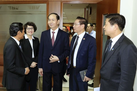 国家主席陈大光与越南律师协会举行工作会谈