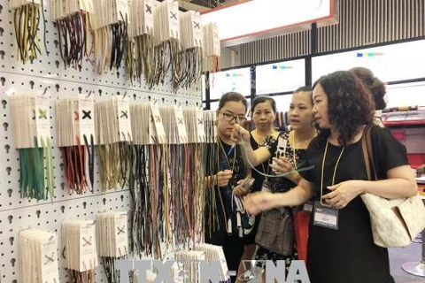 越南国际皮革鞋业系列展会吸引700多家企业参展