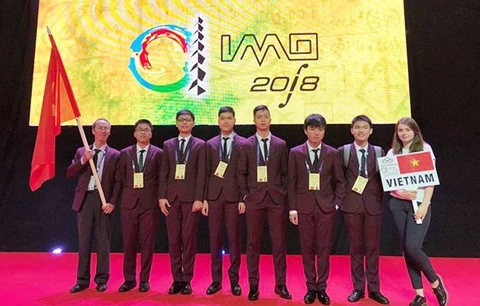 越南数学奥林匹克竞赛者全获奖 满载而归