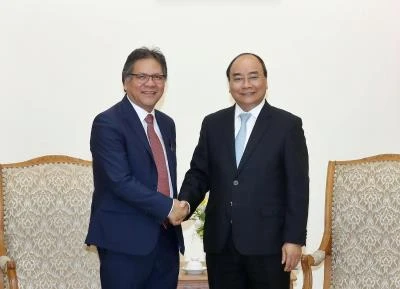阮春福总理会见马来西亚首相署表现管理和传递单位总执行长。（图片来源：越通社）