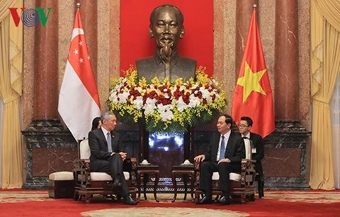  越南与新加坡建交45周年 越南领导人向新方致贺信