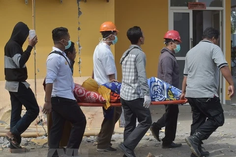印尼地震已造成91多人死亡