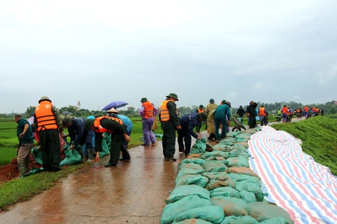 越南水利科学研究院与越南水利科学院签署有关预防自然灾害的合作协议