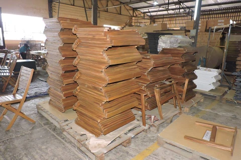 广治省木制品出口有望占该省出口总额的近50%