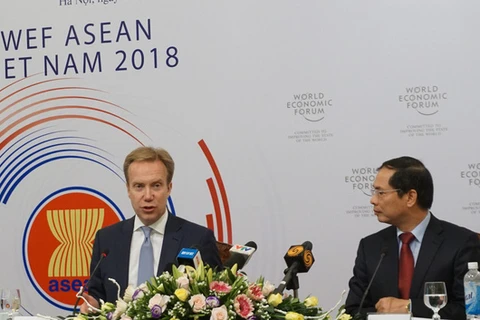 WEF ASEAN 2018: 越南迎接各实地考察团