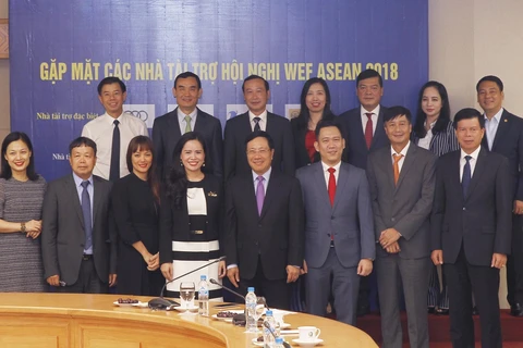 越南企业同政府携手举办2018年世界经济论坛东盟峰会