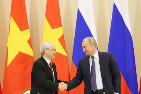 越南与俄罗斯签署多项合作文件