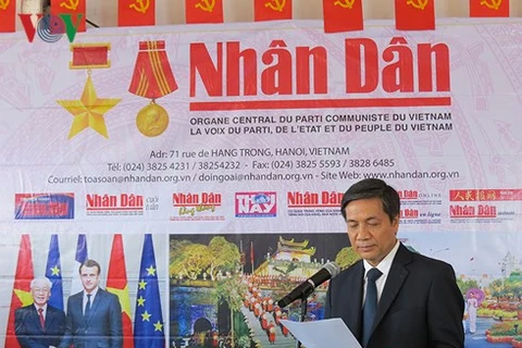 越南《人民报》参加2018年法国《人道报》节