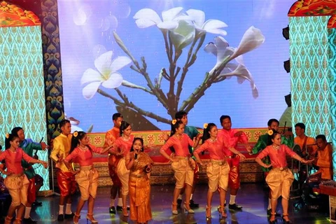 第一届九龙江三角洲地区高棉族民歌联欢会正式开幕