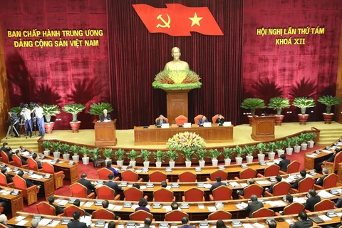 越南共产党第十二届中央委员会第八次全体会议在河内隆重开幕