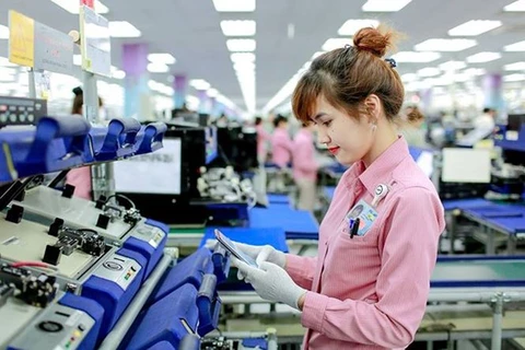 受中美贸易战的影响越南手机及零配件出口额大幅下降