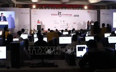 越南4名残疾学生参加2018年全球残疾青少年信息技术挑战赛