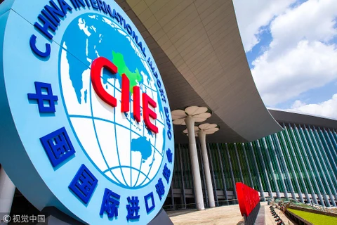 中国和新加坡努力寻找合作商机 推动两国经贸关系发展 