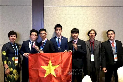 越南学生获得国际天文与天体物理奥林匹克竞赛金牌