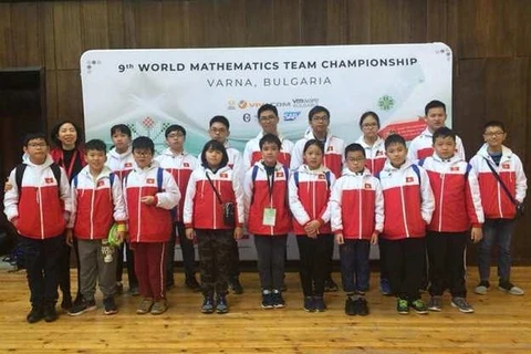 越南代表队在世界数学团体锦标赛勇夺9金
