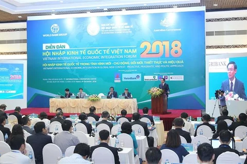 2018年 越南融入世界经济论坛在河内举行