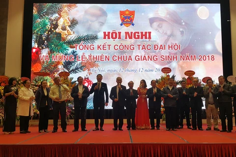 越南天主教团结委员会举行见面会庆祝2018年圣诞节