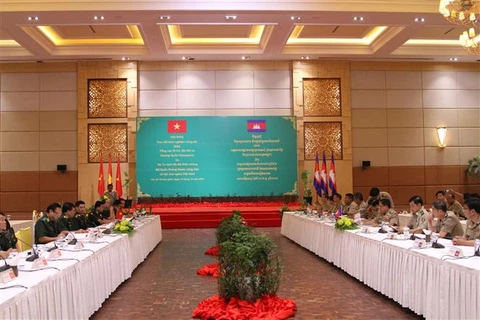 越南与柬埔寨加强边境管理合作 保持边境地区安全稳定