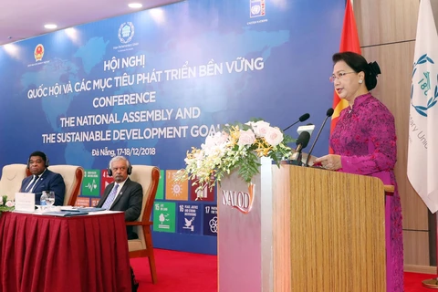 国会主席阮氏金银出席 “国会与可持续发展目标”会议