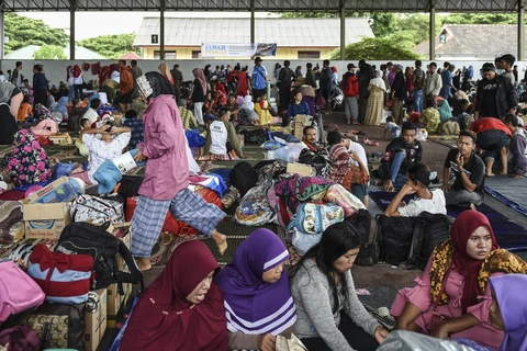 印尼当局因海啸威胁发布居民疏散命令
