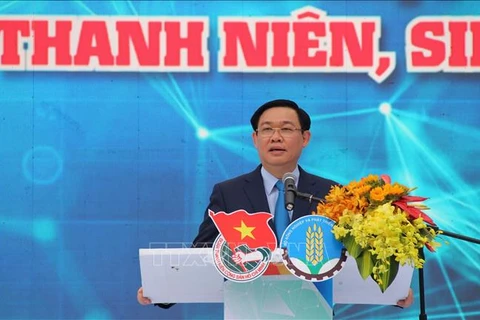 政府副总理王廷惠：加大对青年大学生创业的宣传力度