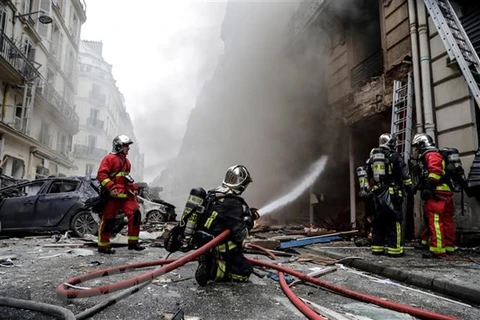 巴黎爆炸事件：遇难者中尚未发现越南公民