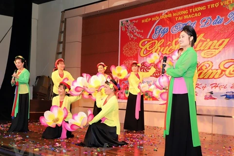 旅居中国澳门越南人喜迎新春