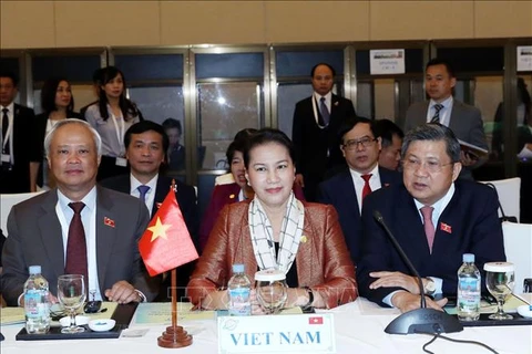越南国会主席阮氏金银圆满结束出席APPF-27之旅 