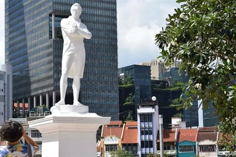 新加坡举行开埠200周年纪念活动